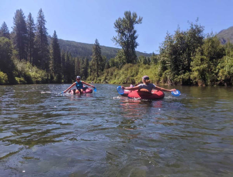 Why River Tubing the Wenatchee River in Leavenworth is My New Summer Tradition