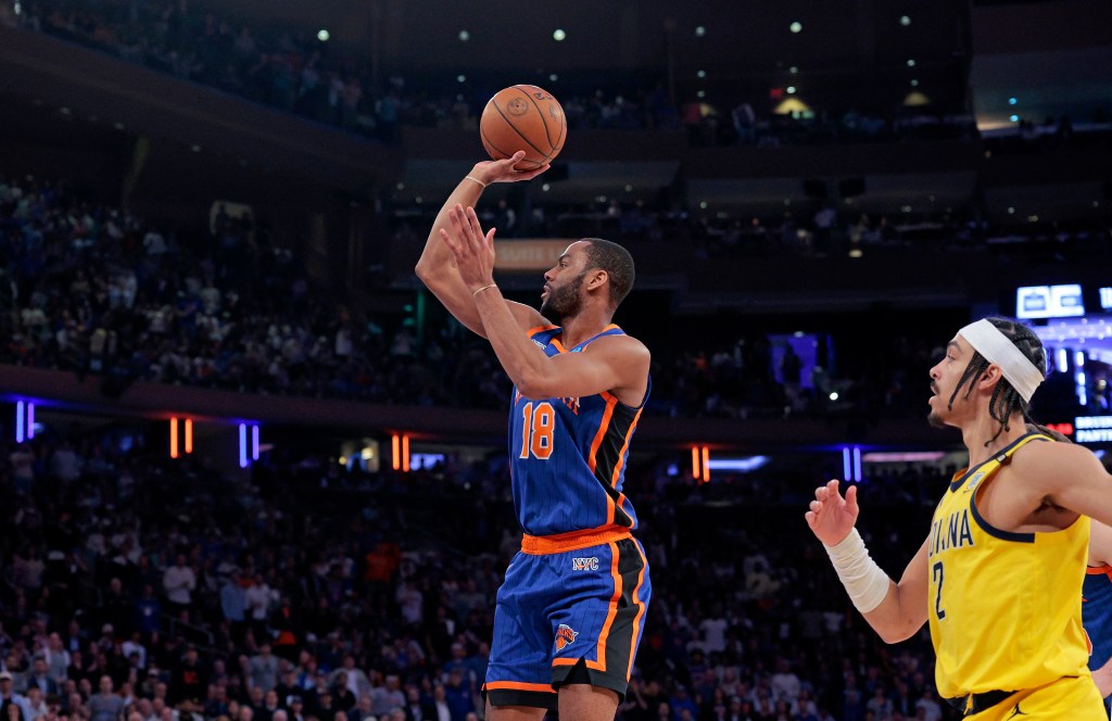 Knicks Avoid Repeating Colossal 1994 Mistake With The Alec Burks ...