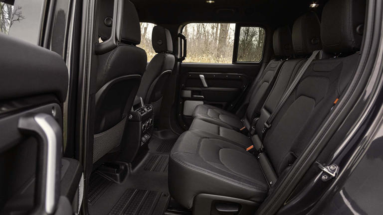 2024 Land Rover Defender 130 Outbound First Test: Two-Row SUV In a ...