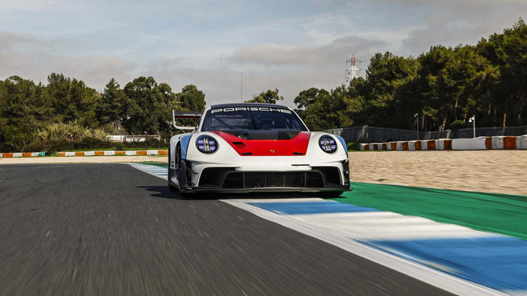 Driving the 2023 Porsche 911 GT3 Cup and GT3 R: Two Race Cars Are More ...