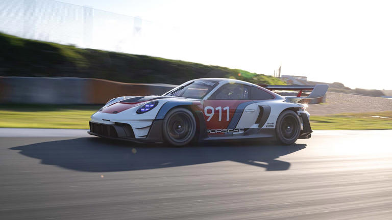 Driving the 2023 Porsche 911 GT3 Cup and GT3 R: Two Race Cars Are More ...