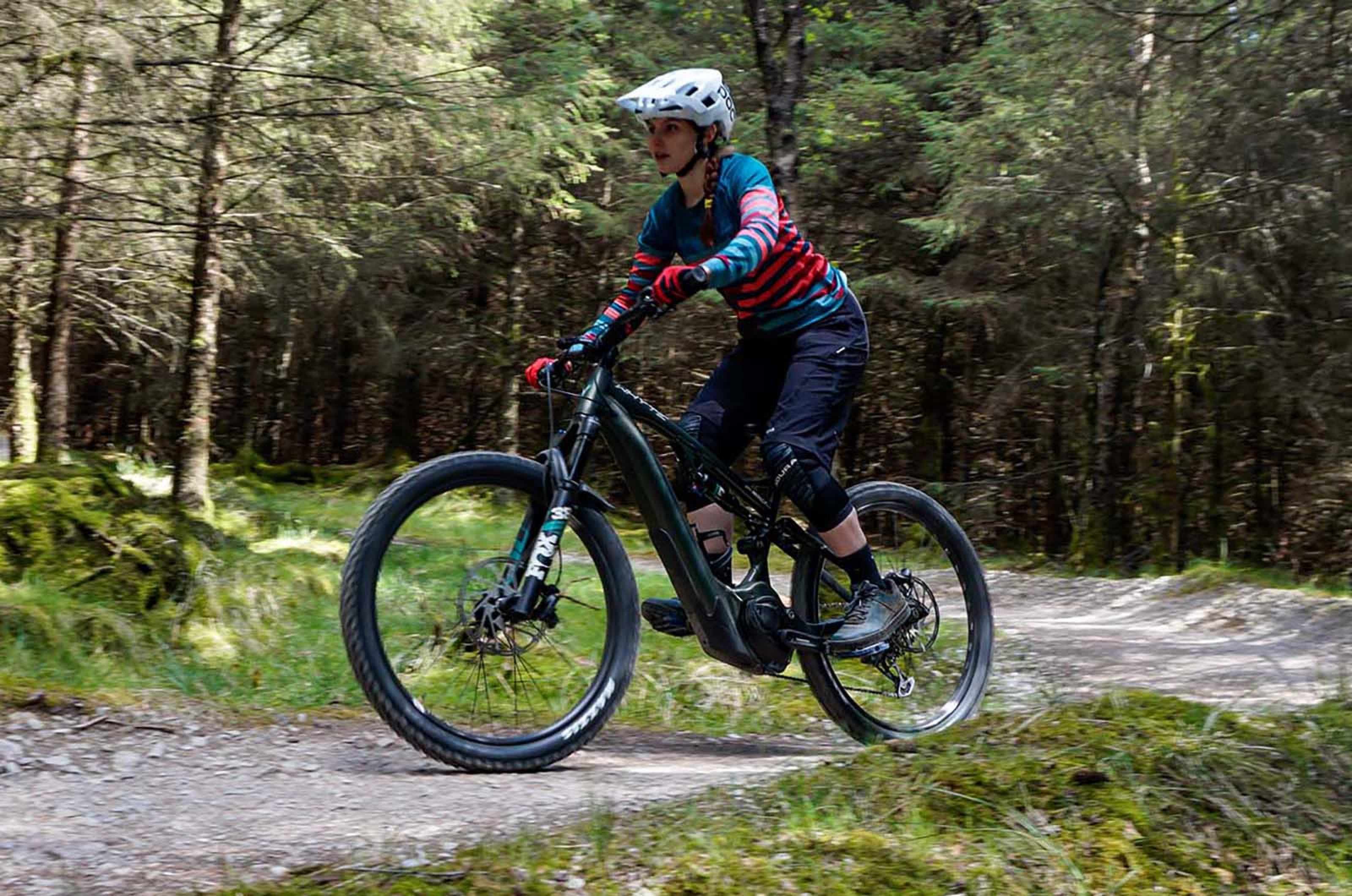 <p>Simply put, the Whyte E-160 RS is one of the best riding electric mountain bikes available today. Fitted with the Bosch Performance Line CX mid-drive motor and a big 625Wh battery, the E-160 RS has plenty of boost to help you uphill after a downhill trail ride. </p>  <p>It has a great level of grip which gives you confidence when riding at pace and feels as agile as a hardtail machine. Range varies, but you can use the Bosch range calculator for an estimated figure. </p>