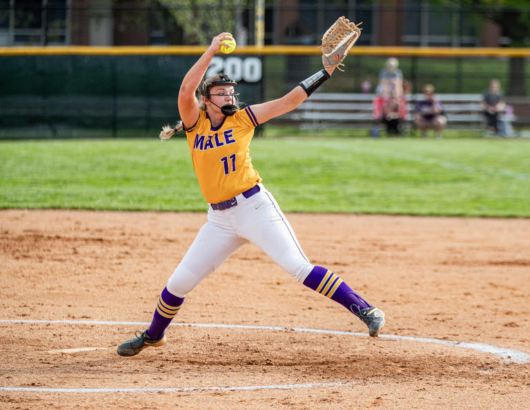 KHSAA baseball district tournament pairings for Louisville area