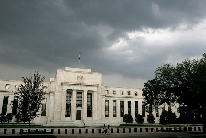 emerging markets in 'wait for fed' mode as us central bank scales back interest rate cuts