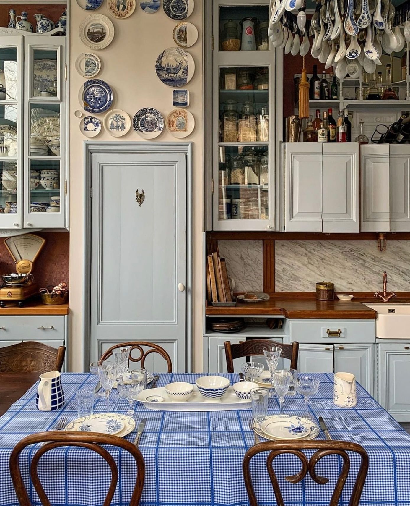 Level Up Your Kitchen with These Charming Above-Cabinet Decor Ideas