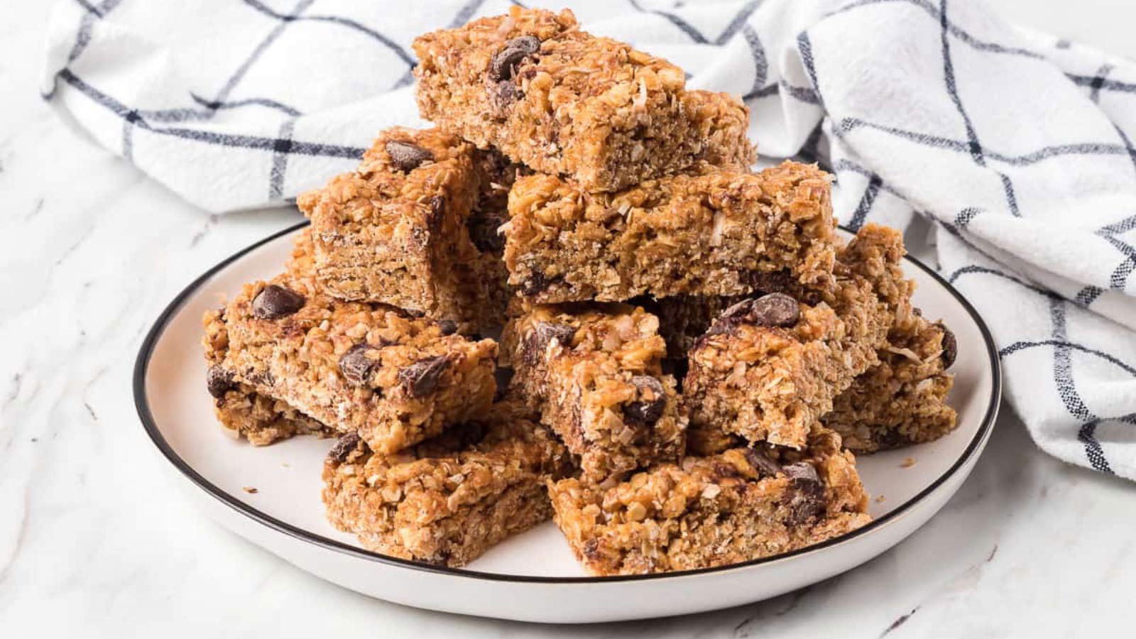 <p><a href="https://www.365daysofbakingandmore.com/no-bake-rice-krispies-granola-bars/" rel="external noopener noreferrer" title=" External link. Opens in a new tab.">No-bake Rice Krispies granola bars</a> are so easy to make, and they taste great, too. They are soft, crunchy, and sweet enough to satisfy your cravings. They are the perfect snack to take along on road trips and hikes or to pack in a lunch box. </p>
