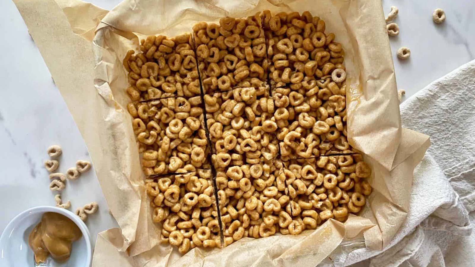 <p>There’s no need to turn on the oven for these tasty <a href="https://healthymomhealthyfamily.com/peanut-butter-cheerio-bars/" rel="external noopener noreferrer" title=" External link. Opens in a new tab.">peanut butter Cheerio bars</a> that the whole family is going to love. Perfect for snacking, a quick breakfast, or a tasty road trip snack, these four-ingredient snack bars are sure to become a household staple. </p>