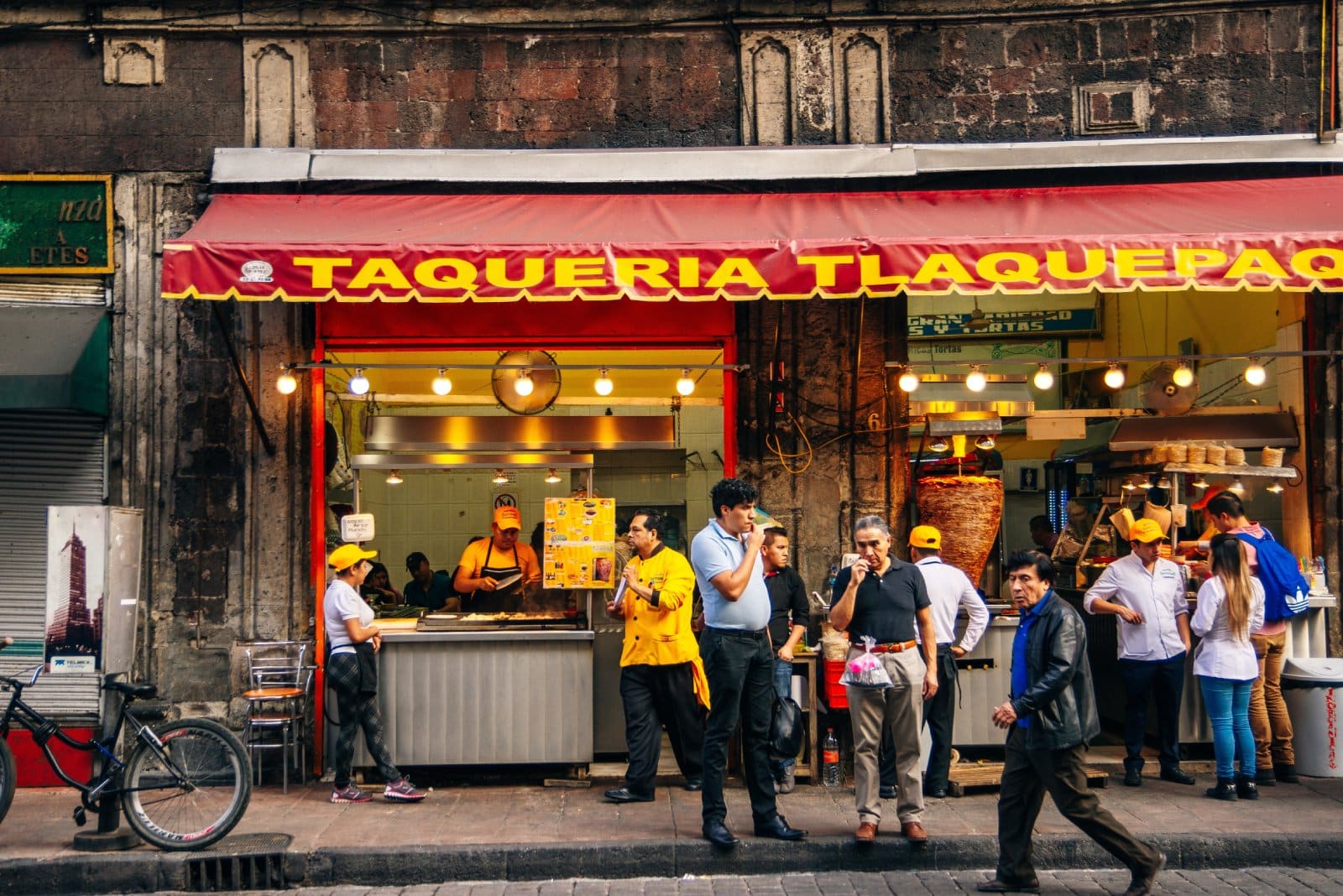 Image Credit: Shutterstock / Brester Irina <p>Explore the vibrant food markets of Mexico City, tasting local specialties like Tacos, Tamales, and Churros.</p>