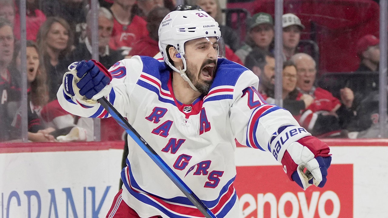 Chris Kreider's 3rd Period Hat Trick Wills Rangers To Eastern ...