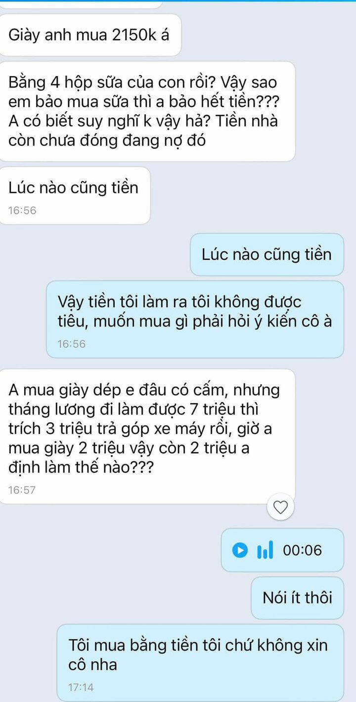 Đoạn tin nhắn tranh cãi giữa hai vợ chồng.