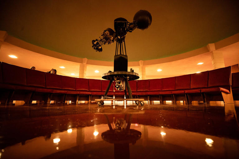 Wright-designed planetarium at Florida Southern College reopens after ...