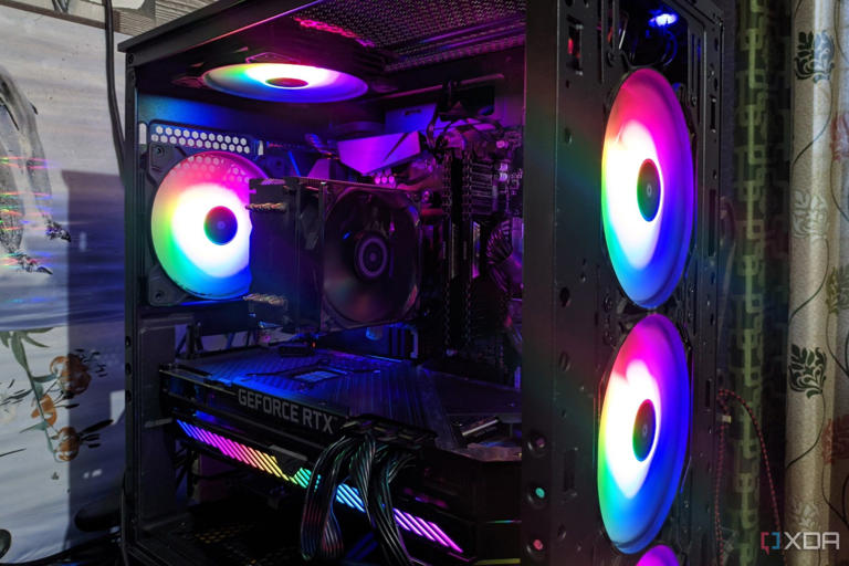 An image depicting the internals of an MSI MAG Forge 110R case