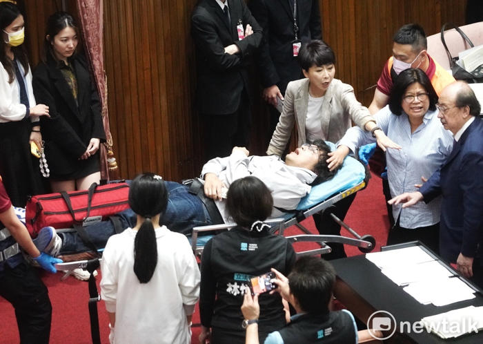 民進黨團遭徹底激怒 痛批韓國瑜面對同仁送醫不聞不問