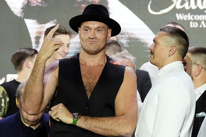 boxing’s coming home – tyson fury ready to put on a show against oleksandr usyk