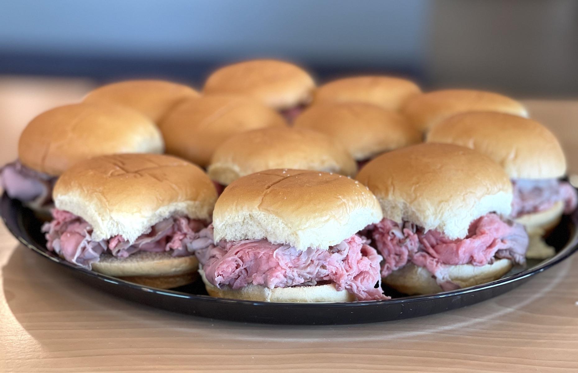 Your State's BucketList Beef Sandwich Is Pure Perfection