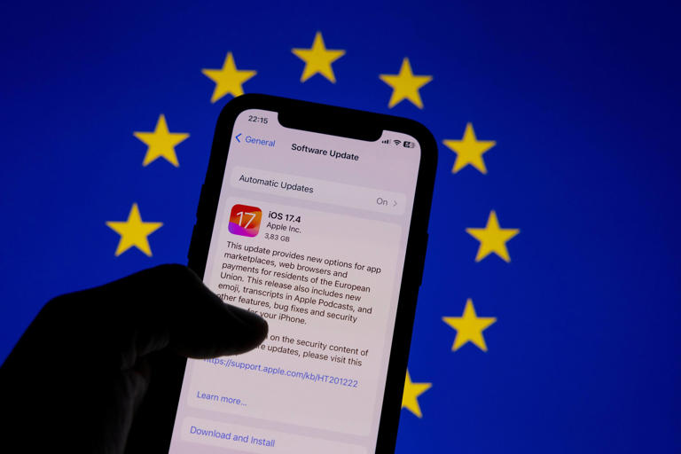 Apple geofences third-party browser engine work for EU devices