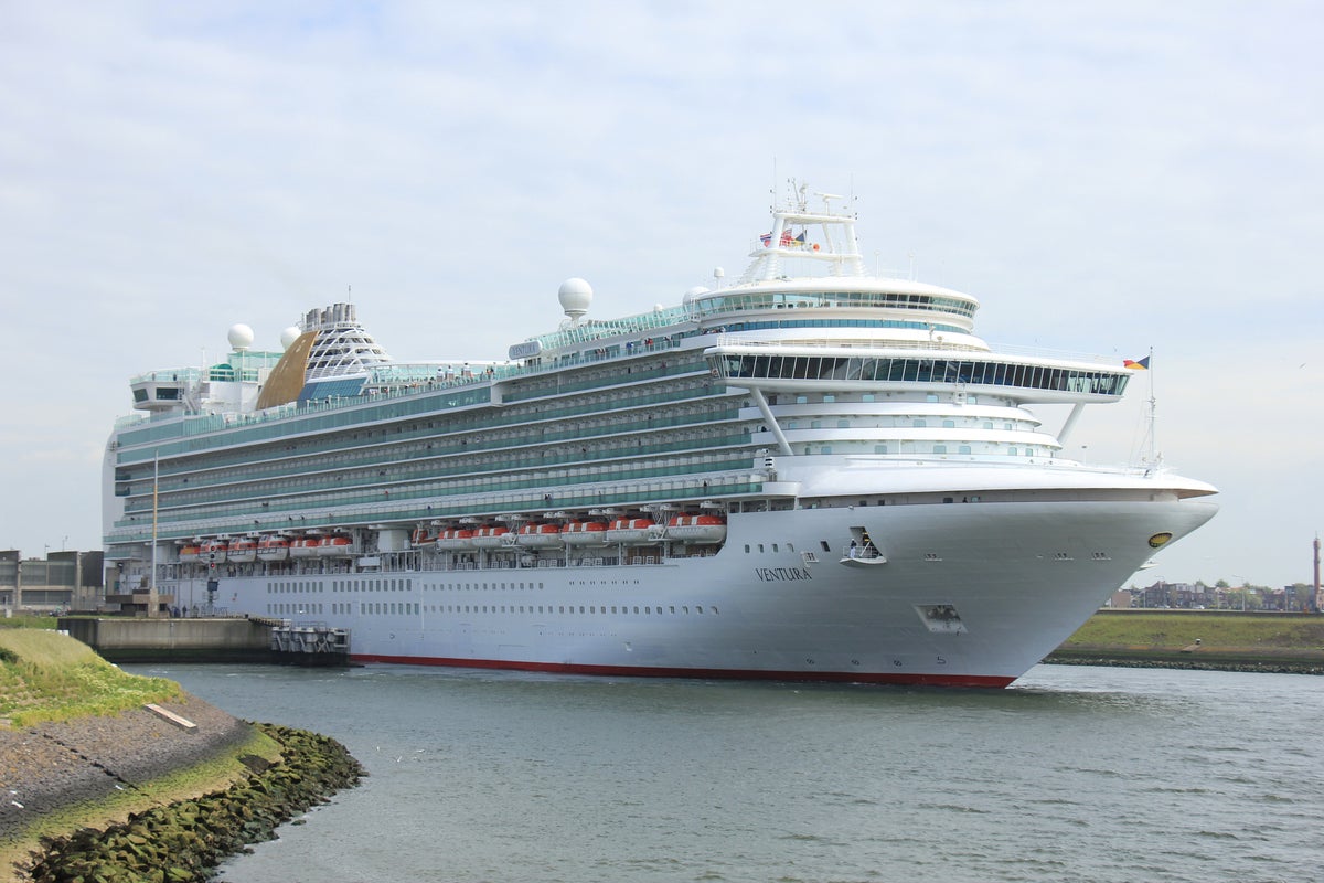 P&O Ventura Cruise Ship To Be Deep Cleaned At Port After Norovirus Outbreak