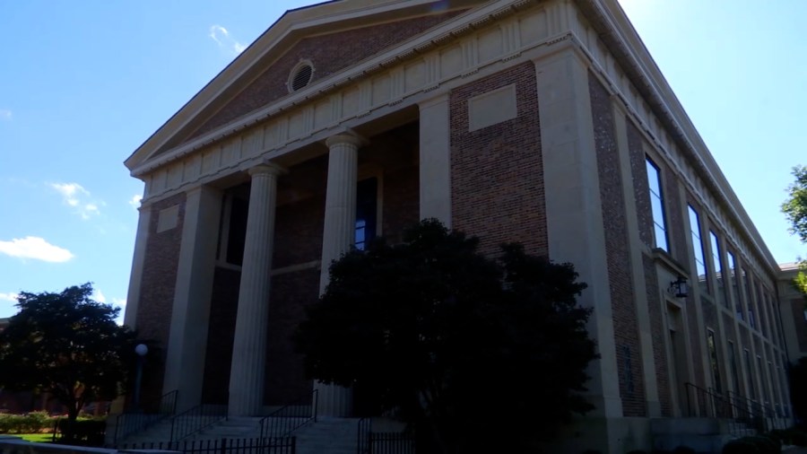 ‘Not About To Give Up Our Female Pastors’: Richmond First Baptist ...