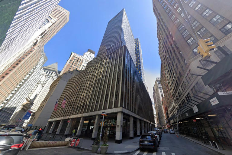 64 Nyc Office Buildings Are Looking To Tranform Into Residential Units