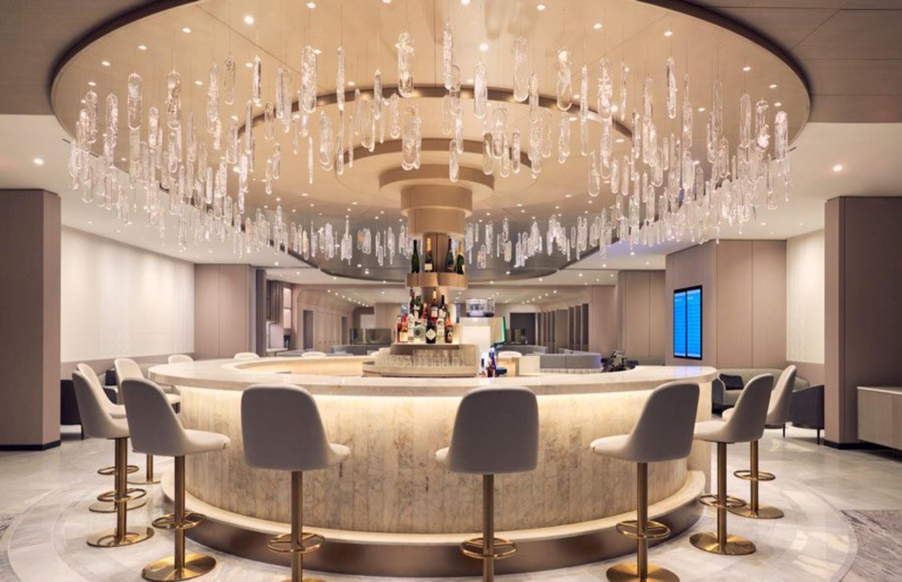 British Airways moved its New York JFK airport operations from Terminal 7 to the upgraded Terminal 8 in 2023, replacing its old lounge with a pair of swanky new ones – the Chelsea Lounge and the Soho Lounge – shared with American Airlines and reserved only for the most exclusive customers.
