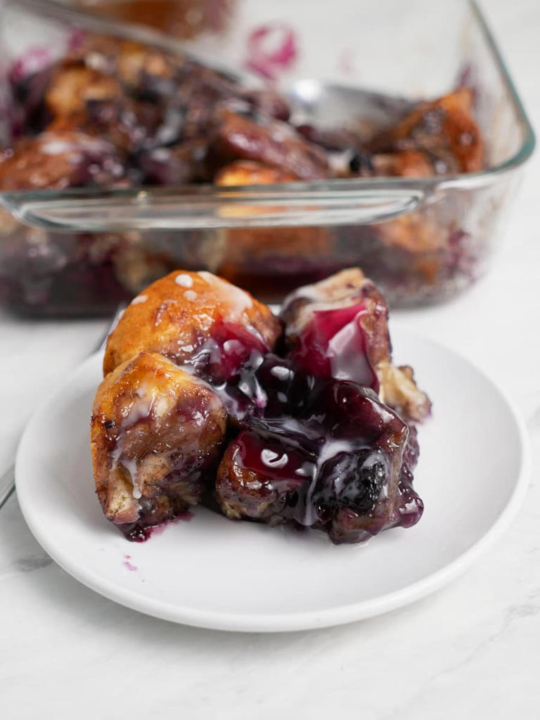 3-Ingredient Wonder: The Easiest Blueberry Bubble Up Ever!