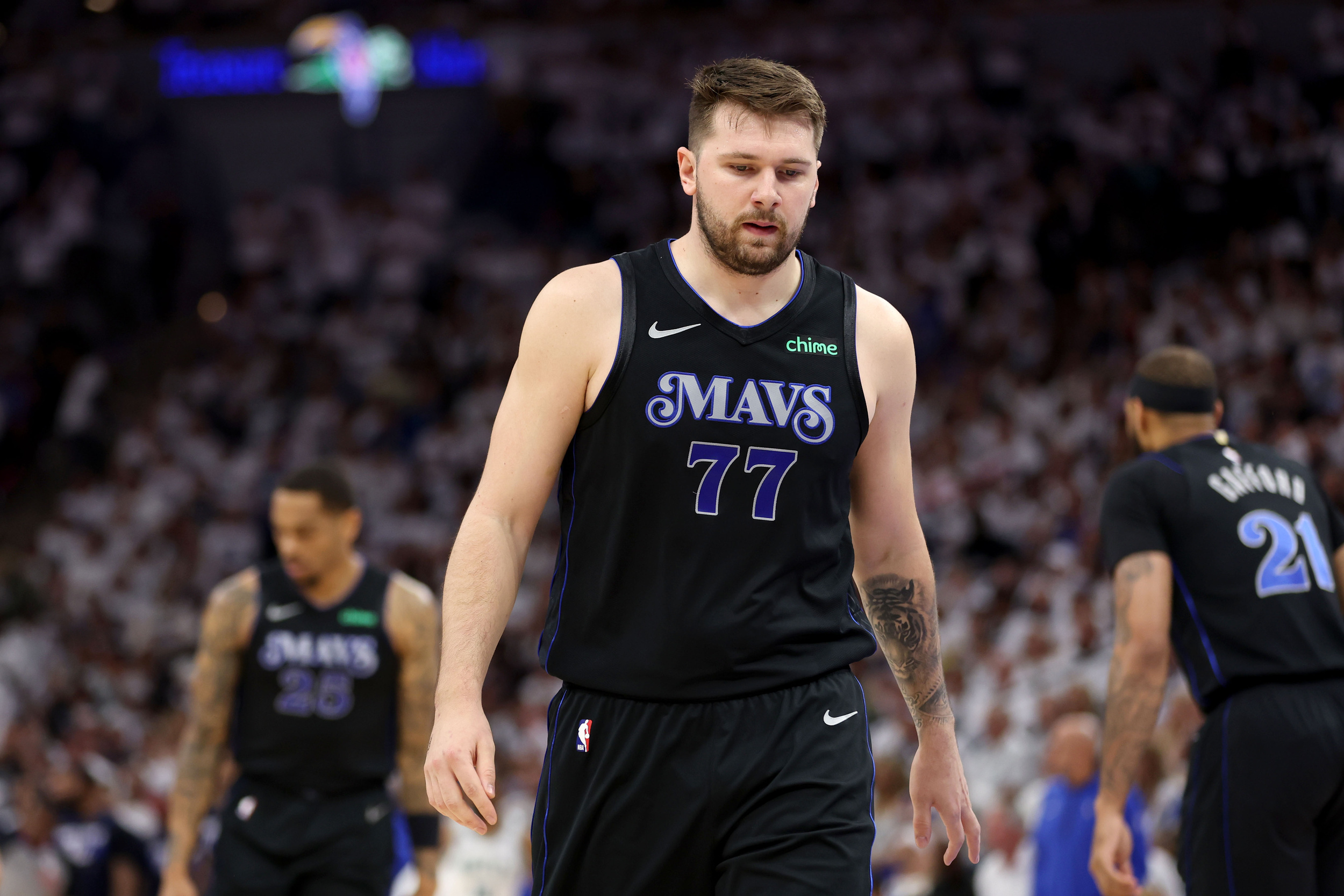 Watch: Luka Doncic Gets Mavs Back Into Game 2