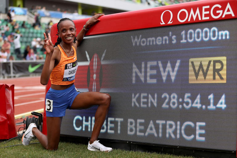 "If she's Kenyan then it's not news", " Totally Smashed"- Fans react to Beatrice Chebet's 10k world record run at Prefontaine Classic 2024