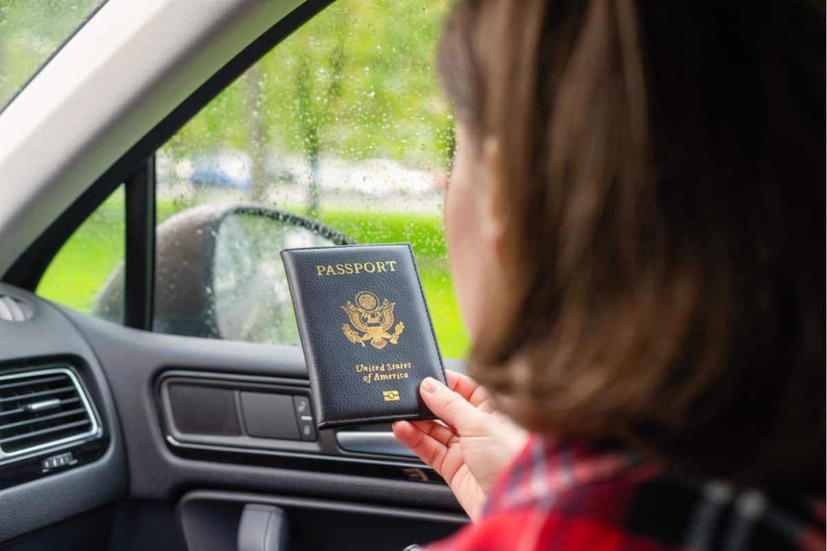<p>When crossing the border into the USA, it’s important to be prepared with the right documentation. Ensure you have a valid passport and any necessary visas. Be aware of customs regulations regarding items you can bring into the country. Understanding these requirements helps ensure a smooth and hassle-free entry.<br><strong>Read more: </strong><a href="https://allthebestspots.com/need-to-know-when-crossing-border-to-the-us/?utm_source=flipboard&utm_content=CookWhatYouLove%2Fmagazine%2FTravel%2BOntario?utm_source=msn&utm_medium=page&utm_campaign=msn">What You Need to Know When Crossing the Border into the USA</a></p>