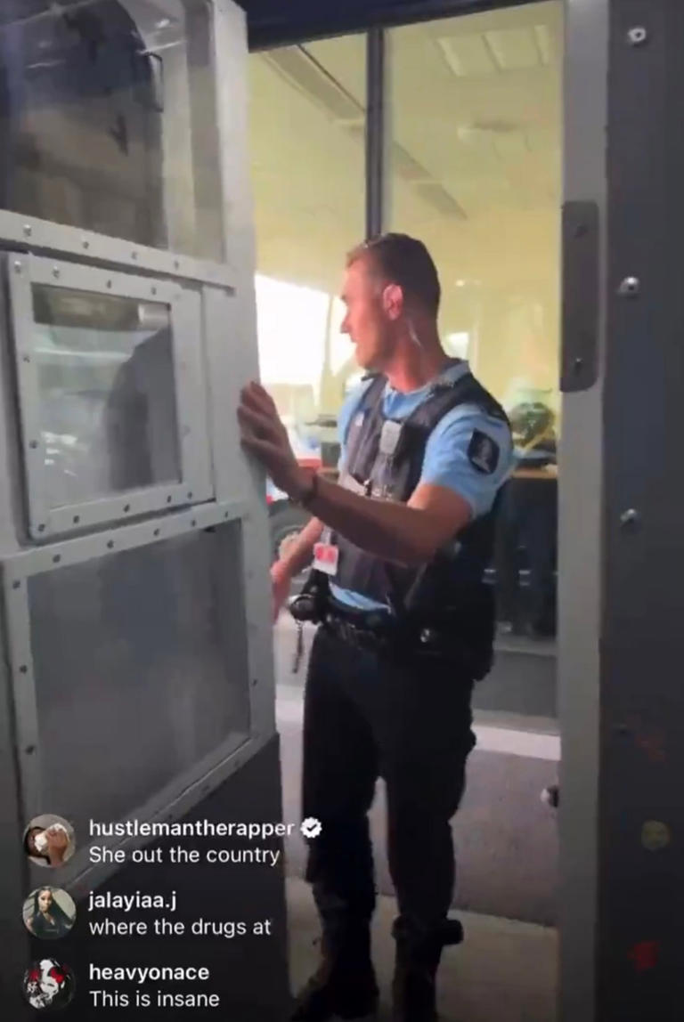 The “Bang Bang” performer live-streamed her arrest. NICKIMINAJ/X