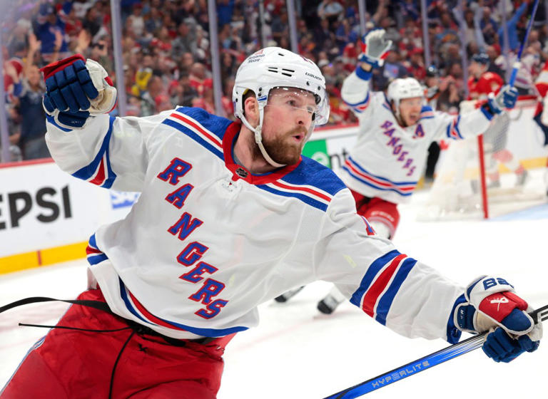 Alex Wennberg scores rare goal in overtime to give Rangers thrilling ...