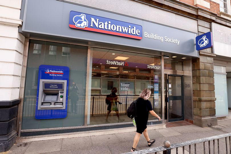 final day for nationwide members to get £100 bonus - what to do if you don't get it