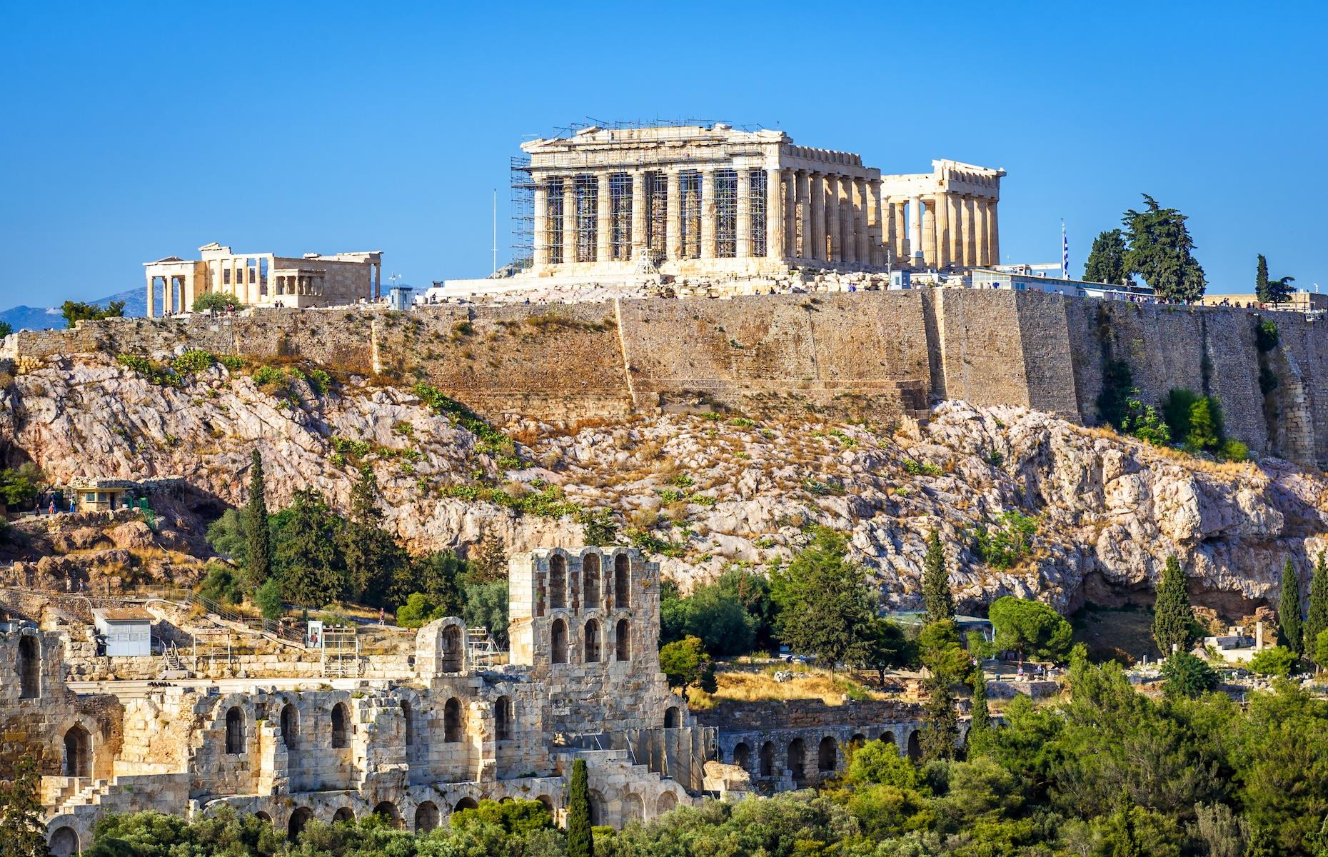 One of the world’s most impressive and significant archaeological sites, the Acropolis is the crowning glory of a getaway to Athens. As well as its famed marble temples and storied theatres, the limestone crag is home to the nearby much-lauded Acropolis Museum, a veritable treasure trove of classical relics. However, it pays to plan your visit to this sprawling site carefully to avoid some unpleasant experiences.