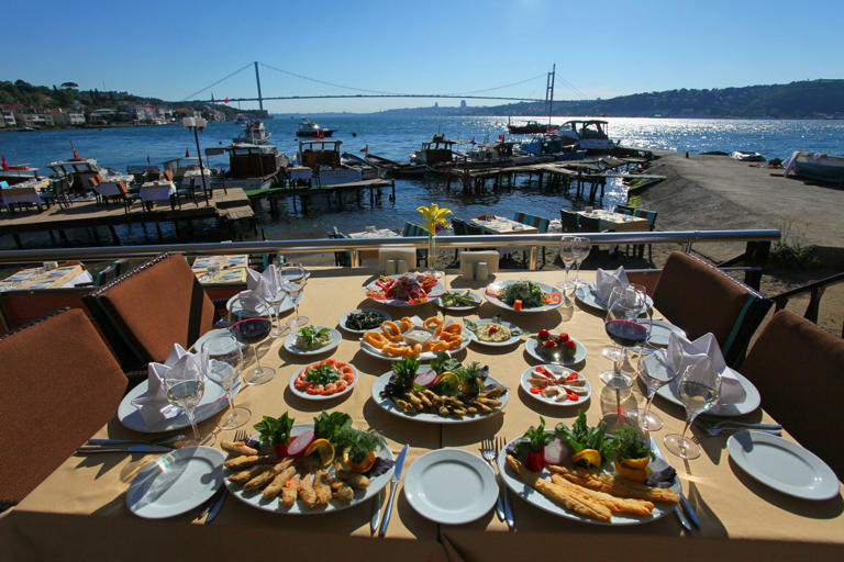 There is no shortage of swindlers in the restaurants in Istanbul.