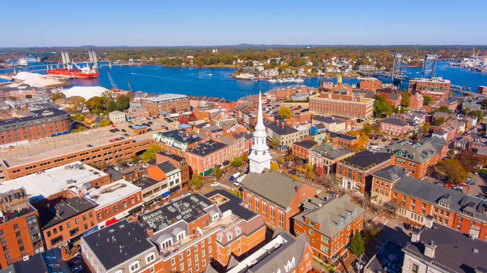<p>Portsmouth is a small town with a big-city feel. The city along the Piscatasqua River offers a strollable farmer’s market and plenty of dining options—plus a few breweries—in addition to 17th- and 18th-century houses.</p><p>To soak up the sun, head to one of Portsmouth’s nearby beaches such as Long Sands Beach, Great Island Common, and Jenness State Beach.</p>