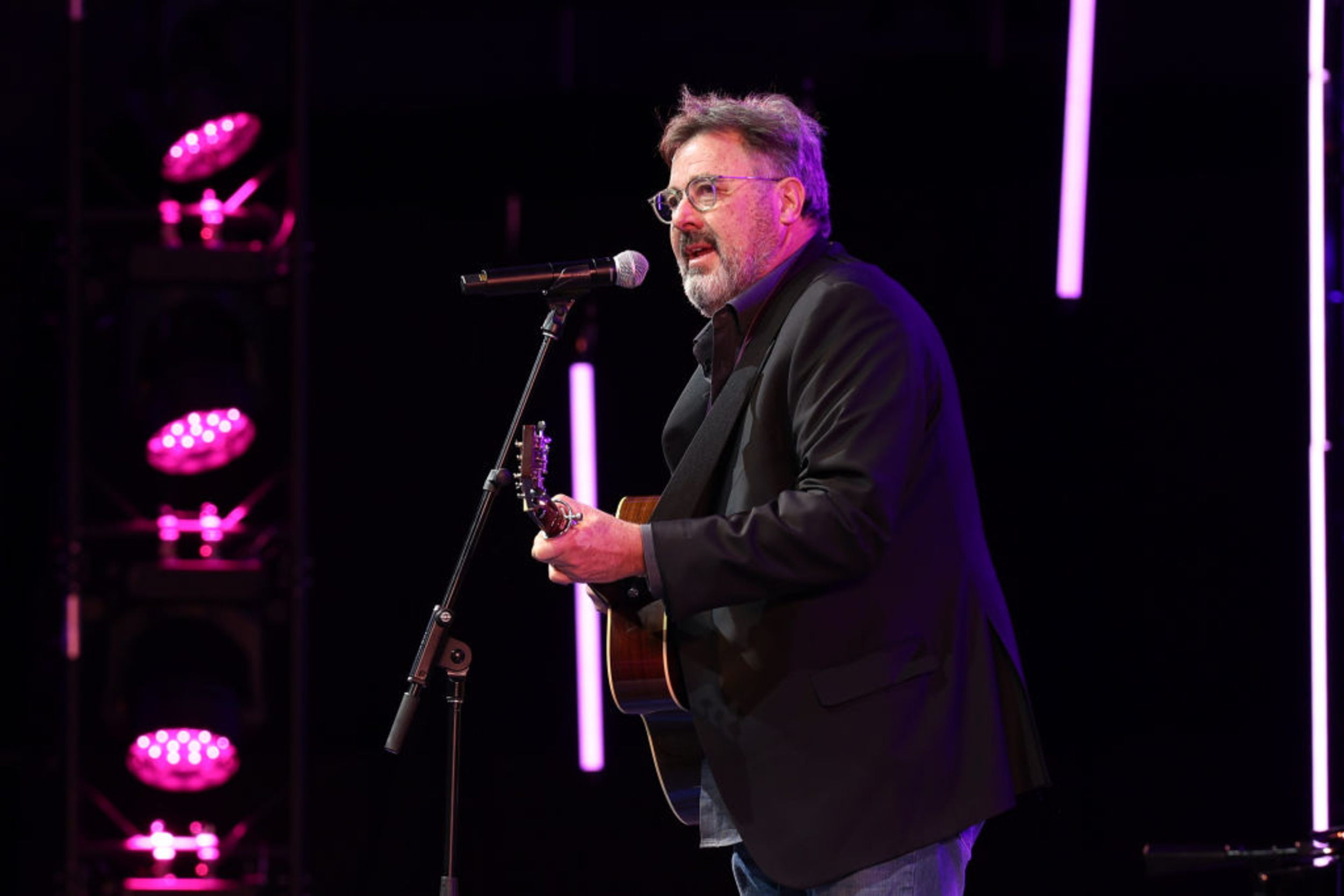 20 essential Vince Gill songs