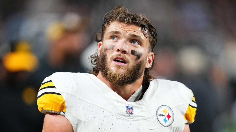 Linebacker Cole Holcomb Returns To Practice With Pittsburgh Steelers Following Serious Knee Injury