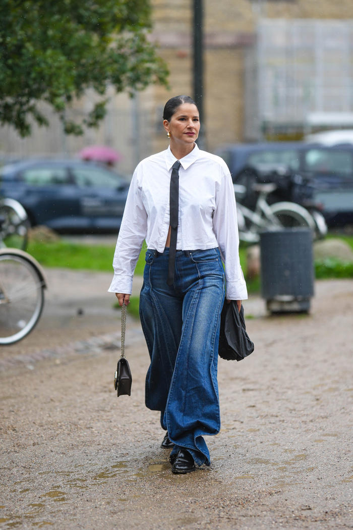 evita estos errores de estilo al llevar baggy jeans a la oficina
