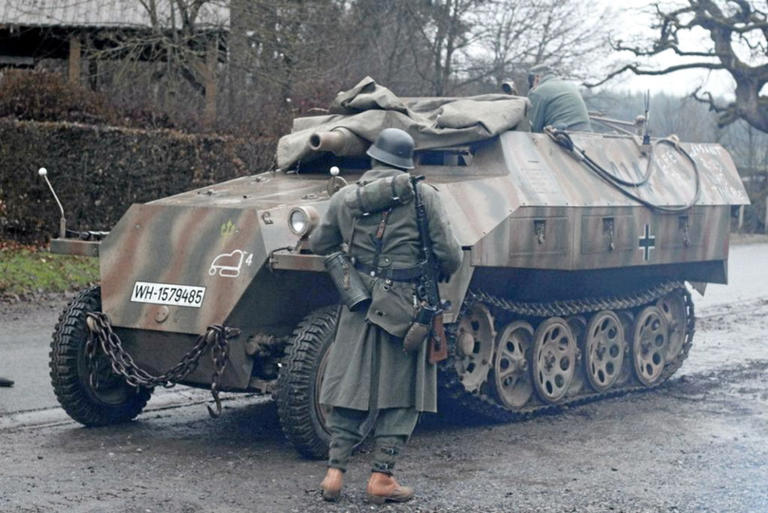 Les Lufteaux, très rares reconstitueurs de l’armée allemande