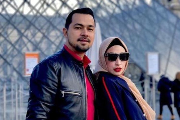 Sultan Djorghi Kuat Iman Sering Dikirimi Foto Wanita Seksi, Suami ...