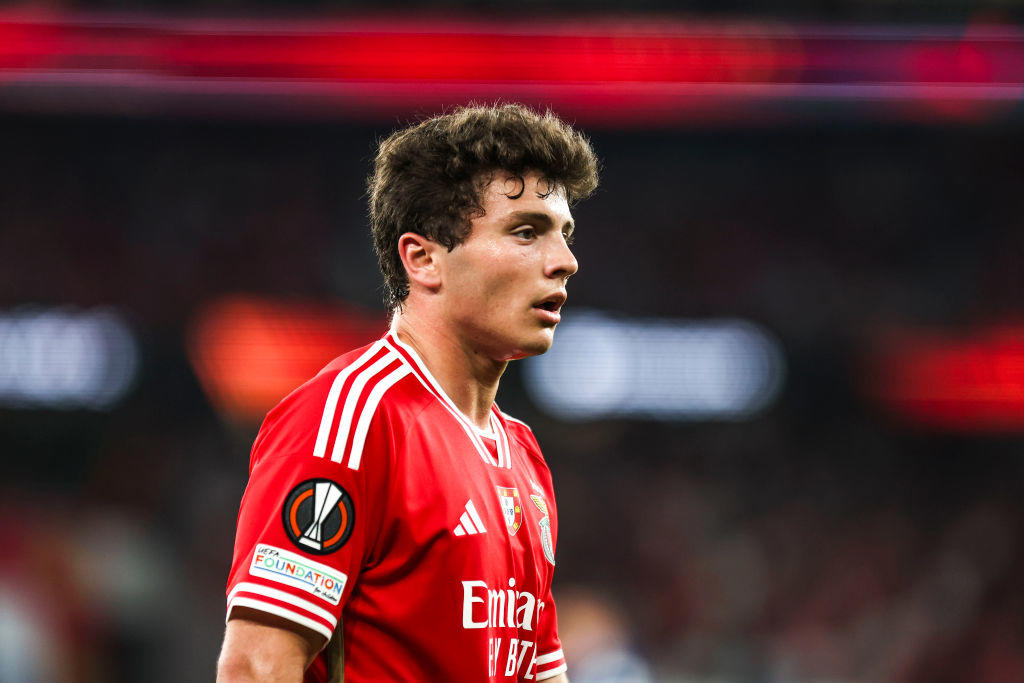 benfica give man utd new asking price for joao neves after responding to opening offer