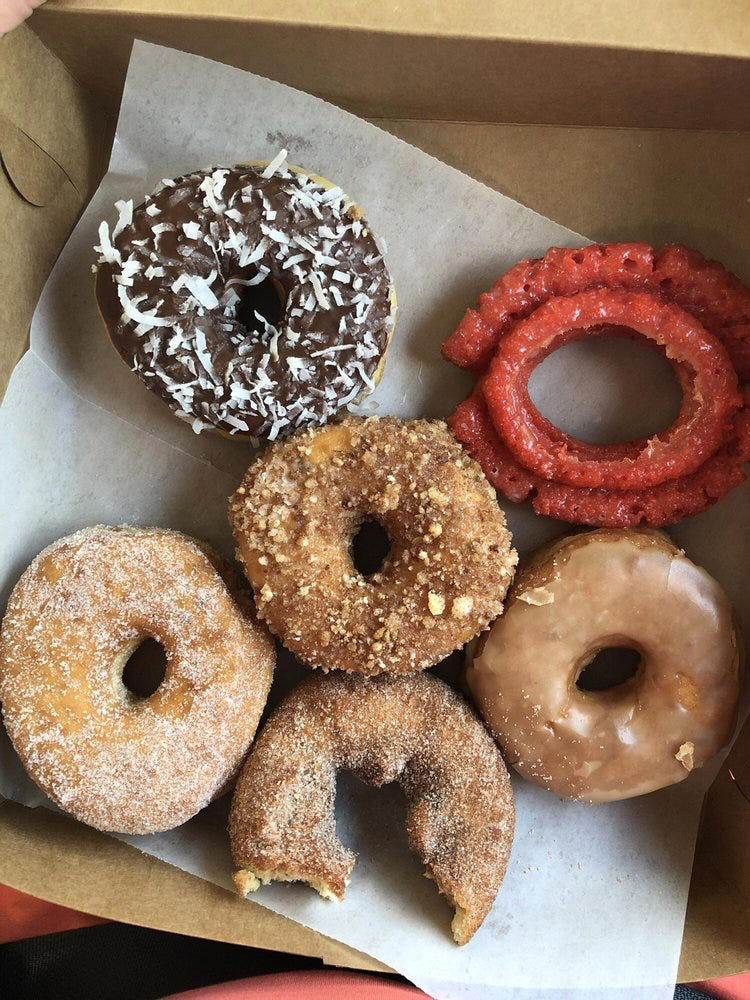 Upstate doughnut shop named best in SC by Yelp. Can you guess which one?