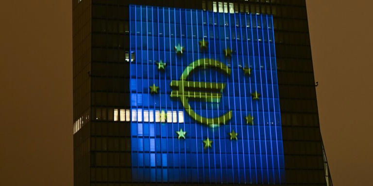 Die Fassade der Europäischen Zentralbank in Frankfurt. Arne Dedert/dpa/dpa-tmn