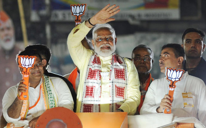 narendra modi set to clinch third five-year term in india election
