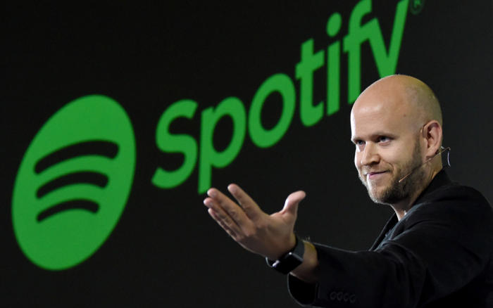 how spotify is insidiously changing your taste in music