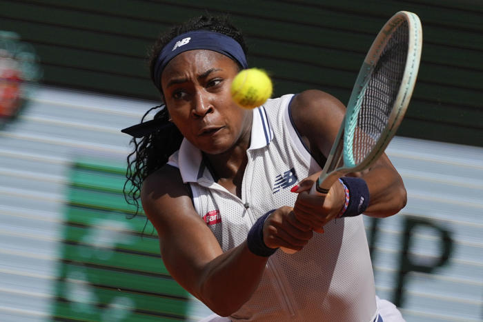 coco gauff returns to the french open semifinals by defeating ons jabeur. iga swiatek could be next