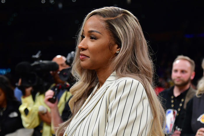 savannah james gets in on the jokes after bronny drafted by los angeles lakers