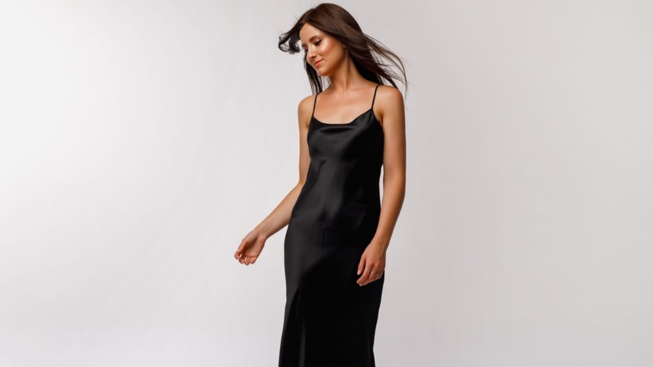 <p>Slip dresses, with their delicate, minimalist design, were a 2000s staple and are now back in full swing. These dresses are being styled in various ways, from casual daywear to elegant evening outfits.</p> <p>Layering slip dresses over t-shirts or under blazers creates a modern look that is both chic and effortless. This trend is perfect for those who appreciate the simplicity and elegance of 2000s fashion.</p>