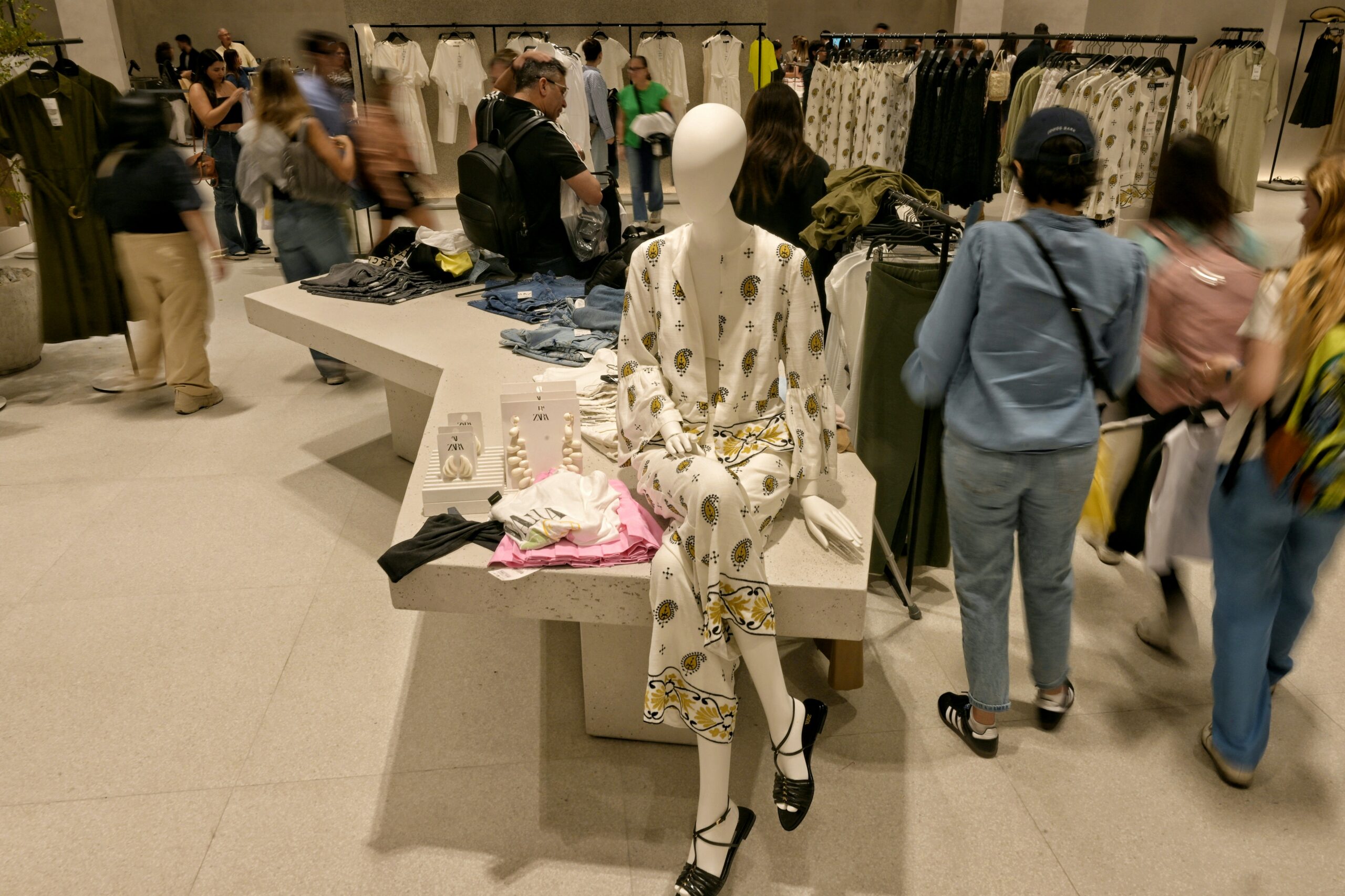 Zara Owner Inditex Posts Big Profit Despite Shein’s Rise