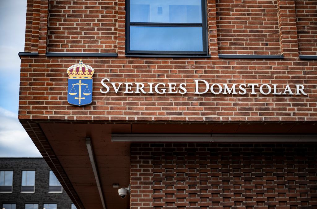 Överbelastningsattack Mot Sveriges Domstolar