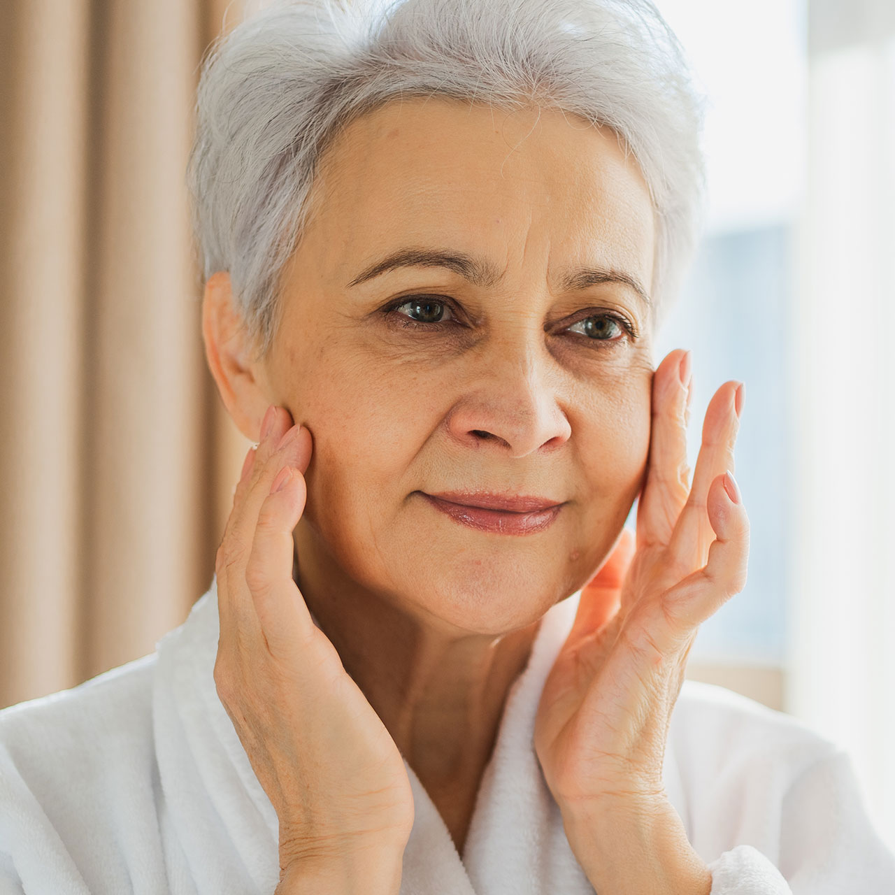 A Derm Shares The 7 Best Ways To Reverse ‘Skin-Thinning’ For Older ...